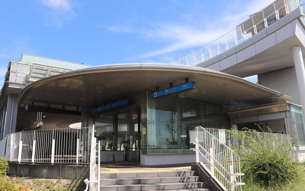 徳重駅