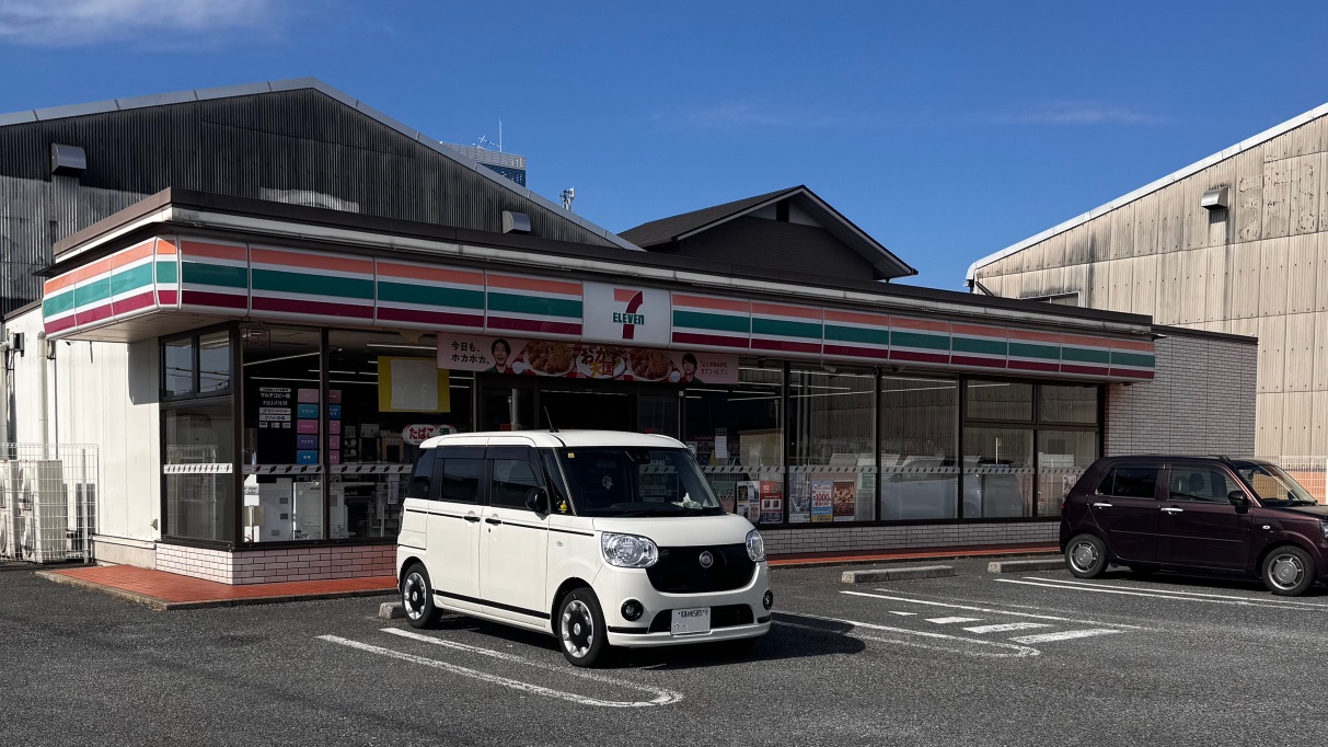 セブンイレブン大垣中川町店